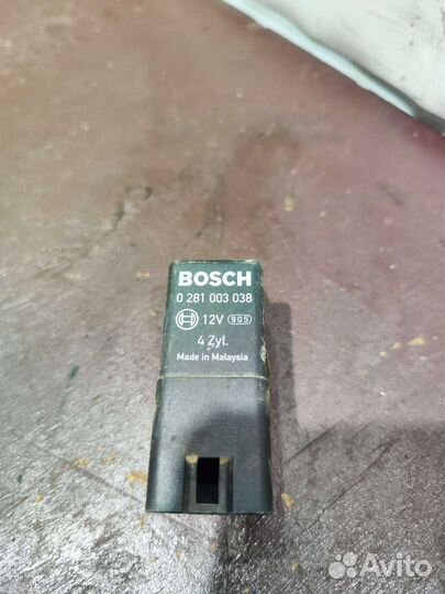 Блок управления свечей накаливания Skoda Superb 2