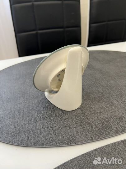 Тарелка подвесная статуэтка