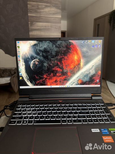 Ноутбук thunderobot 911