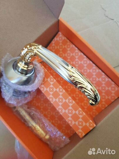 Распашные межкомнатные двери