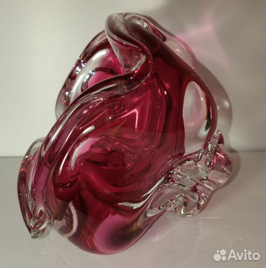 Ваза гутное стекло роза бутон винтаж СССР