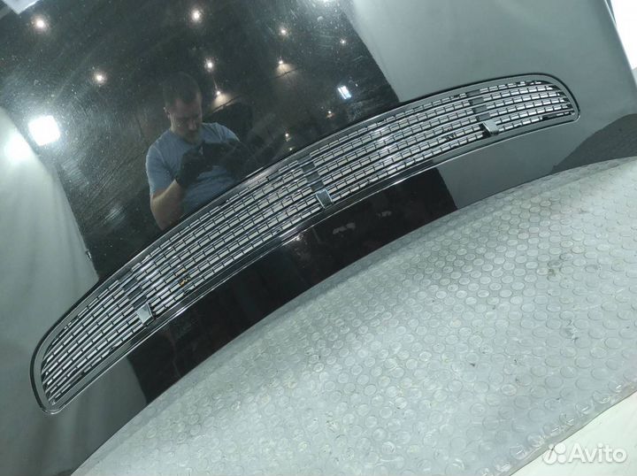 Капот Mercedes-Benz R-Class