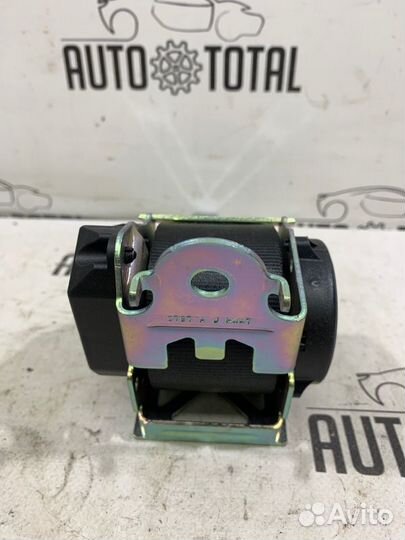 Ремень безопасности задний Renault Logan 2 H4MD438