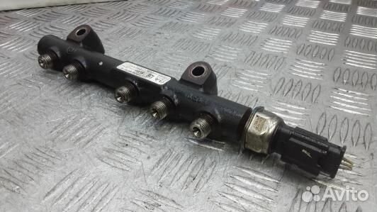 Топливная рампа peugeot 3008 (5OK35BB01)