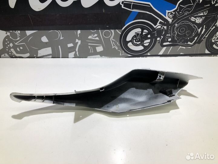 Правая часть хвоста Suzuki GSX-R 1000 K6 2006г