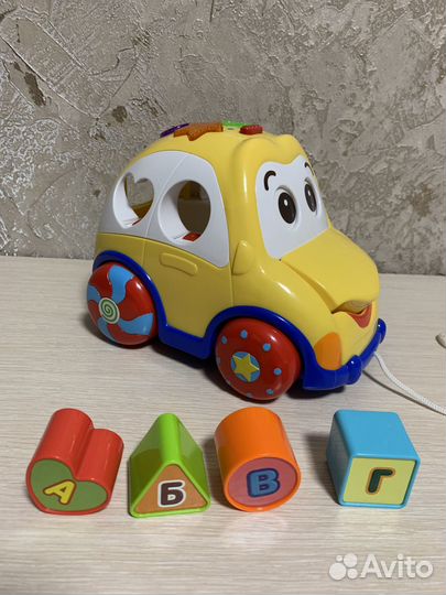 Машинка-сортер Baby go с музыкой и светом