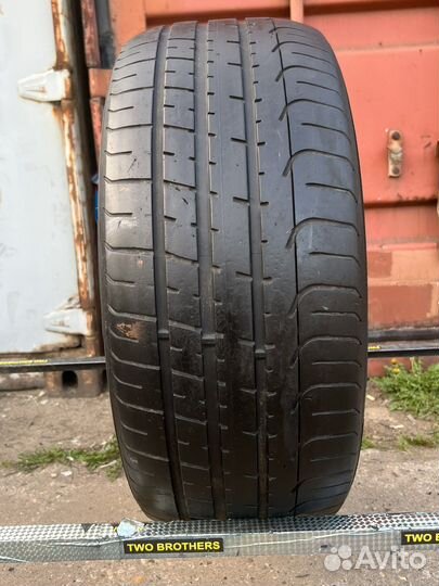 Pirelli P Zero 245/40 R19 98Y