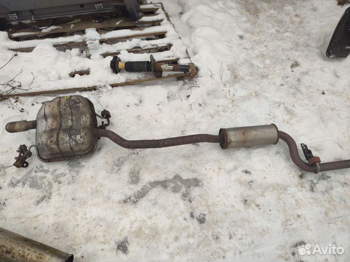 Глушитель Vw Passat b6 1.4tsi