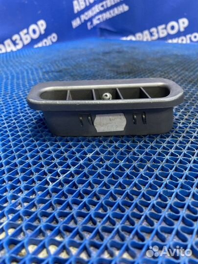 Дефлектор воздушный Bmw E65 седан 2004