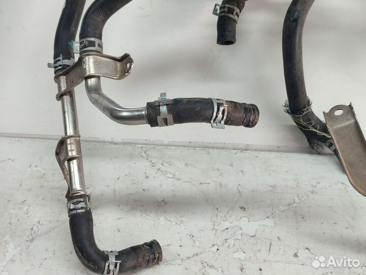 Патрубки трубки двигателя Toyota LC 200 4.7 2UZ-FE