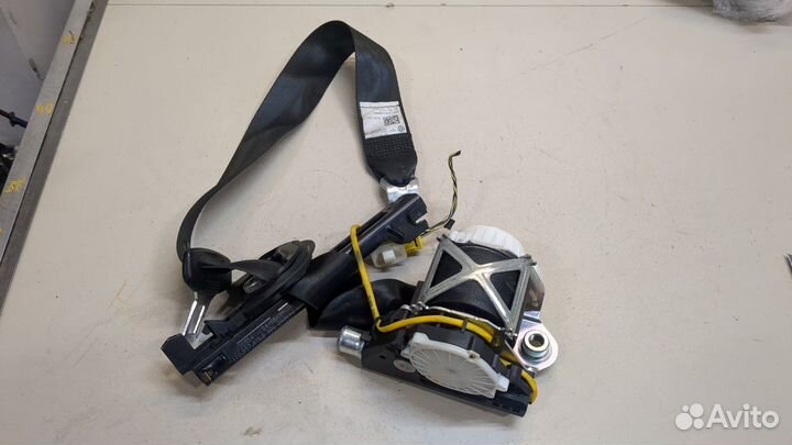 Ремень безопасности Volkswagen Tiguan, 2012