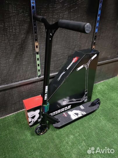 Трюковой самокат Tech Team Comrade/ Новый