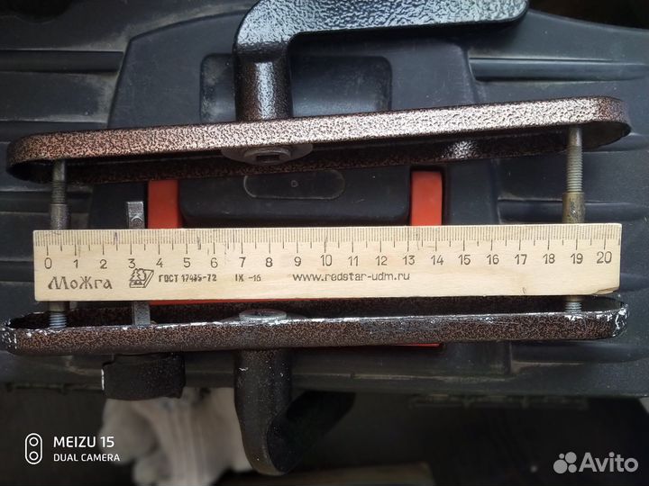 Ручка на планке гардиан