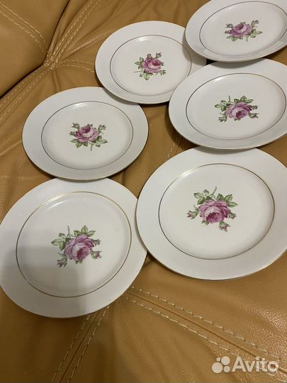 Тарелки GDR Kahla