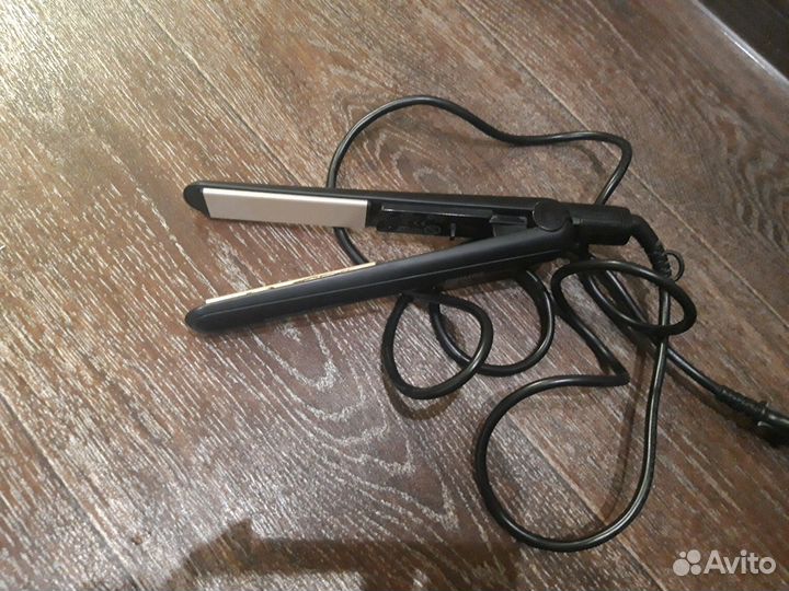 Выпрямитель для волос