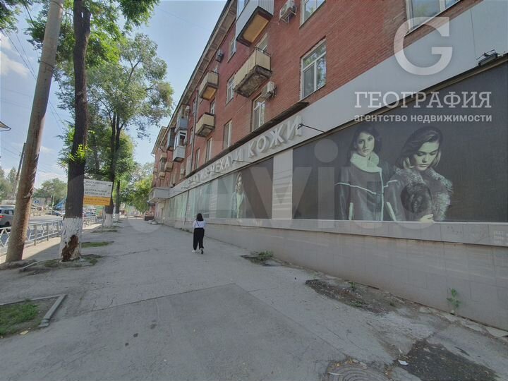 Торговая площадь 579 кв.м