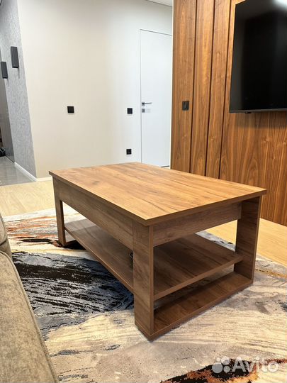 Журнальный столик