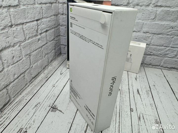 iPhone 15 Pro Max, 256 ГБ
