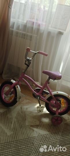 Велосипед детский 4 колесный