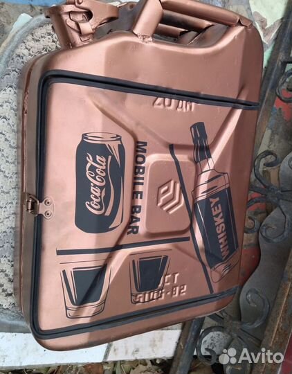 Мини-бар Канистра «Неприкосновенный запас»