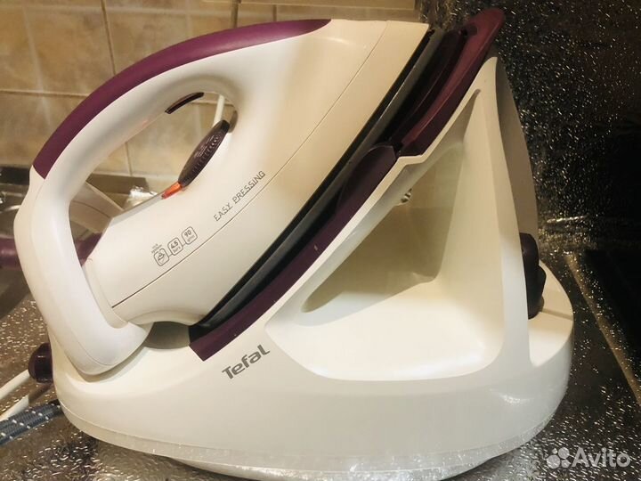 Утюг с парогенератором tefal