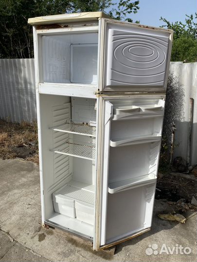 Холодильник