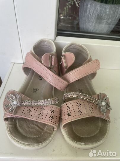 Босоножки для девочки