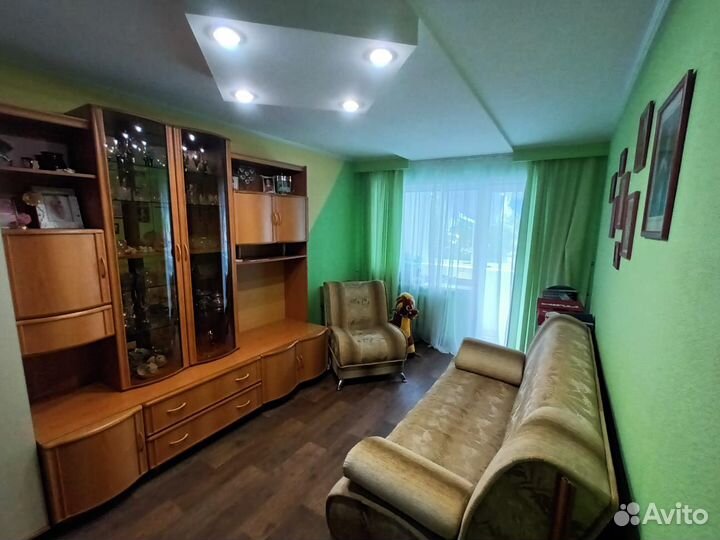 Стенка в гостиную