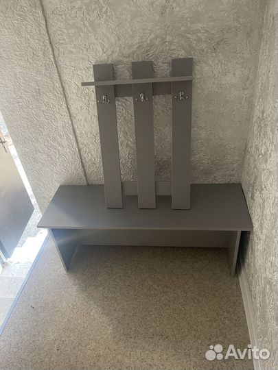 Банкетка в прихожую