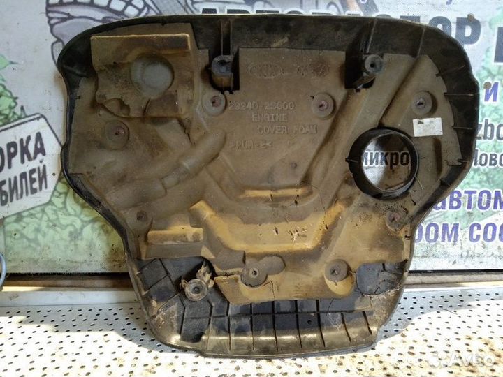 Крышка двигателя декоративная Kia Soul