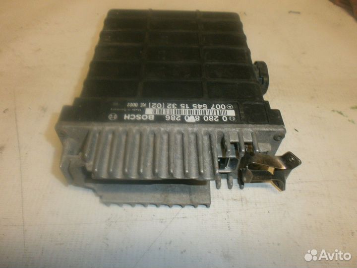 Блок управления двигателем (Mercedes-Benz E-class)