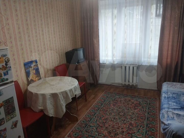 Комната 14 м² в 1-к., 2/4 эт.