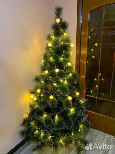 Ёлка искусственная