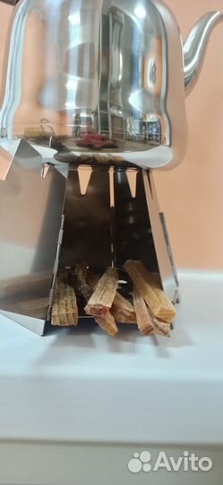 Подставка костровая с ветрозащитой,щепочница