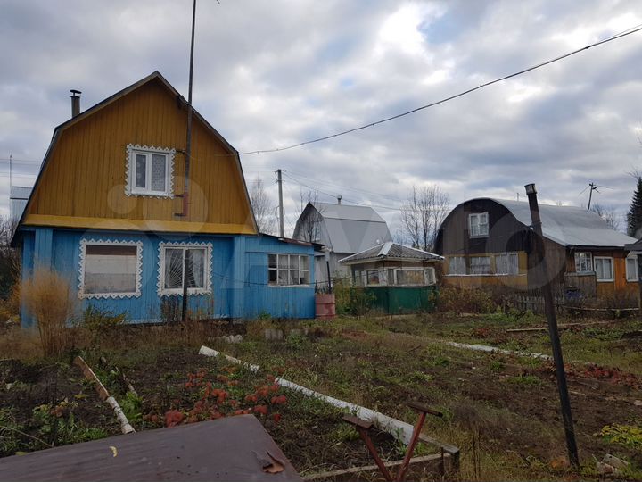 Дом 50 м² на участке 6 сот.
