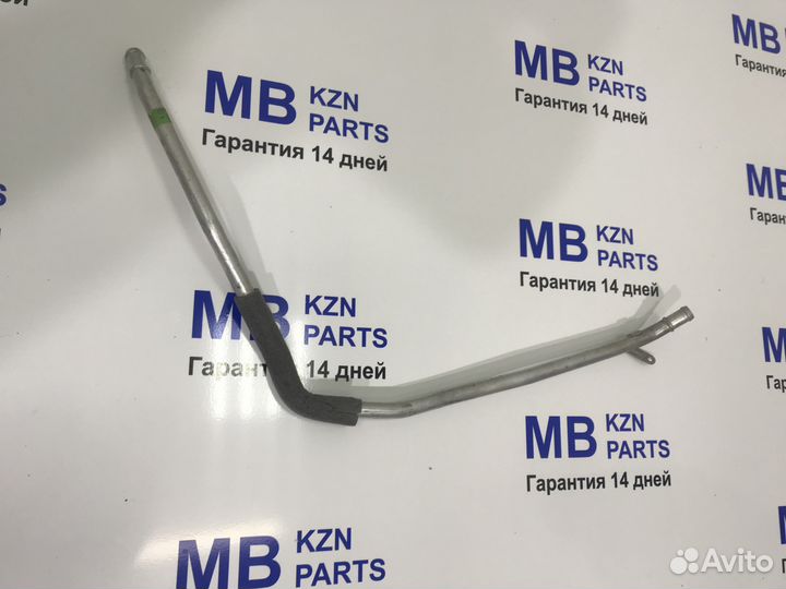 Трубка охлаждения Mercedes w204 w207 00750