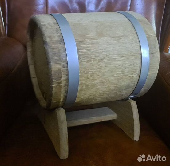 Дубовая бочка10л