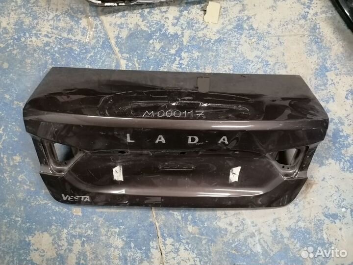 Крышка багажника LADA Vesta седан