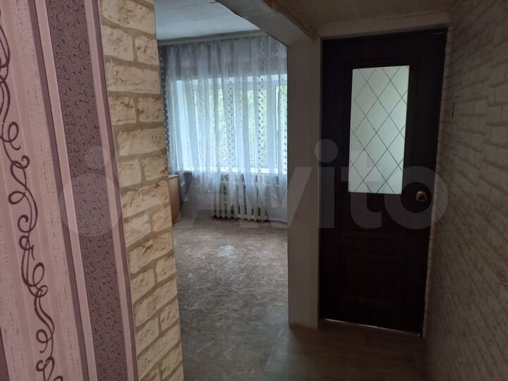 3-к. квартира, 54 м², 1/4 эт.