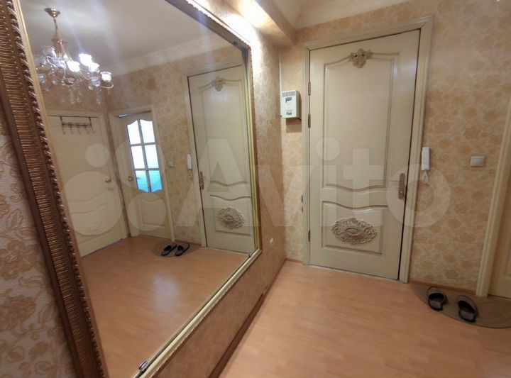 3-к. квартира, 68,1 м², 2/4 эт.