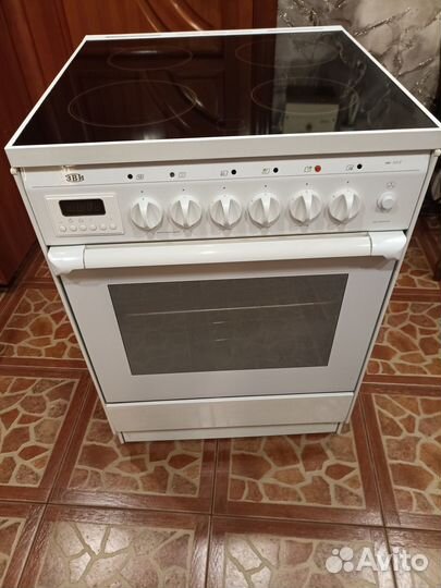 Электроплита со стеклокеоамикой