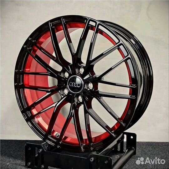 Кованые диски Audi R20