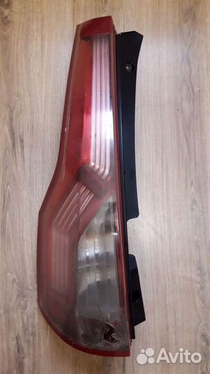Фонарь задний левый ситроен с4 гранд пикассо 2008