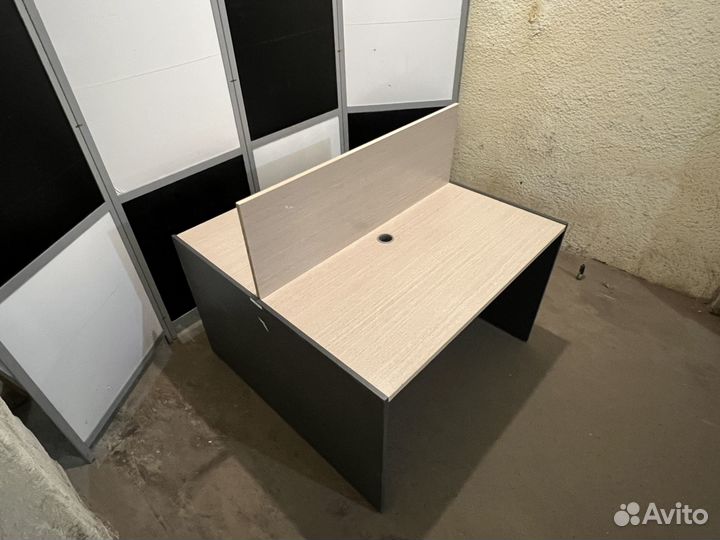 Стол бенч 2х местный 120х120х114см