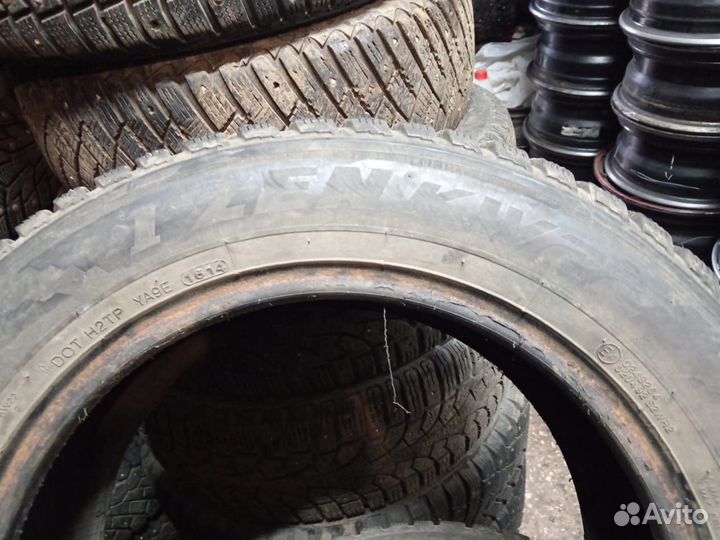 Marshal I'Zen KW22 205/60 R16