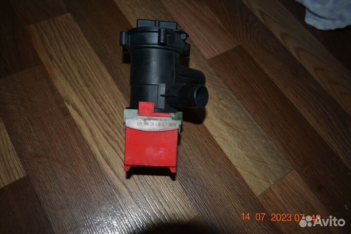 Продаю сливной насос к bosch Classixx 5