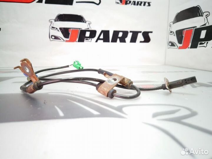 Датчик ABS передний Suzuki Grand Vitara II рестайл