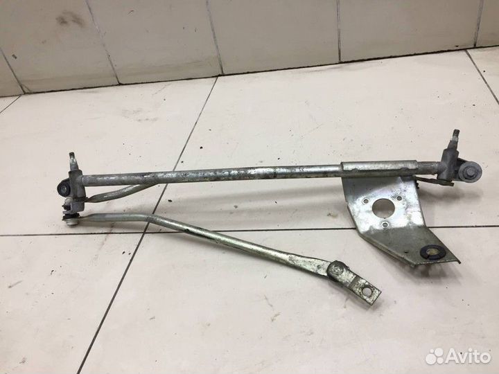 Трапеция стеклоочистителей LADA Priora