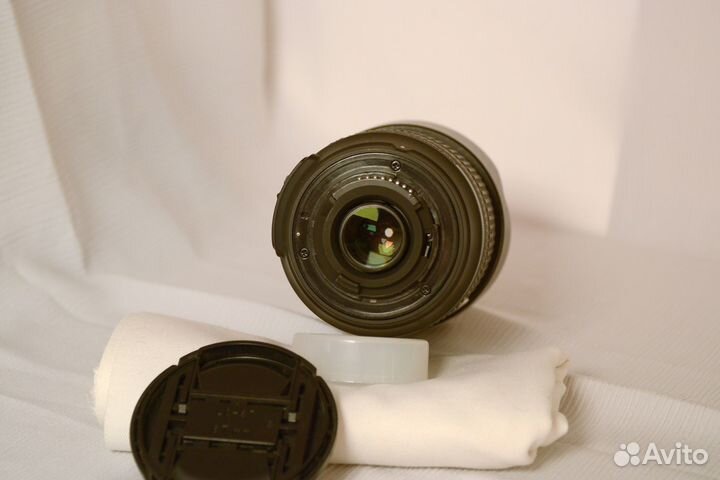 Объектив Nikon AF-S Nikkor 18-105 mm DX VR