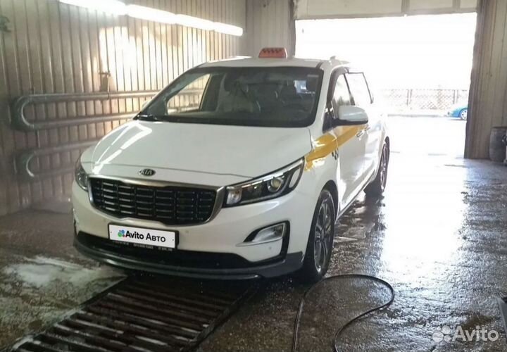 Kia Carnival 2.2 AT, 2020, 136 000 км